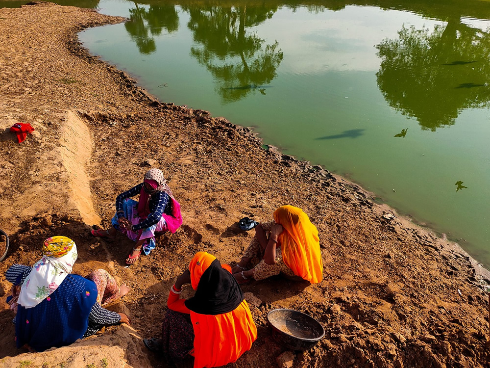 Life Of MGNREGA Workers During Pandemic By Sunil Khandal