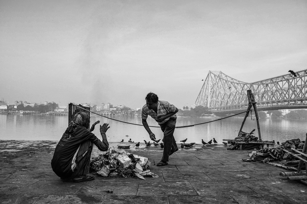 An In-Depth Walking Tour Of India's Famous Mullick Ghat By Md. Sharif Uddin