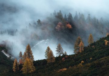 Photographer Stian Klo Captures Beautiful Atmospheric Moments From Dolomites, Italy