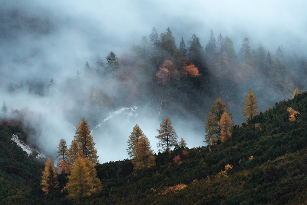 Photographer Stian Klo Captures Beautiful Atmospheric Moments From Dolomites, Italy