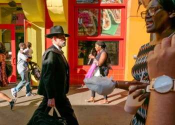 alexandra_avlonitis_street_photography_23