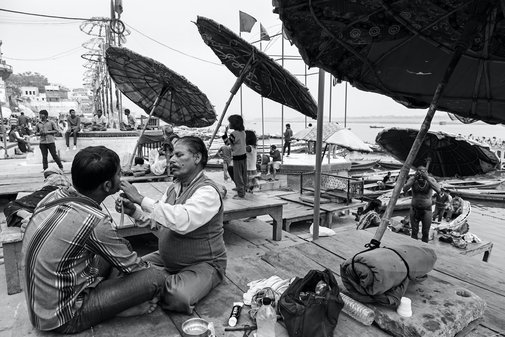 Ghats Of Varanasi: Photo Series By Mahesh Balasubramanian