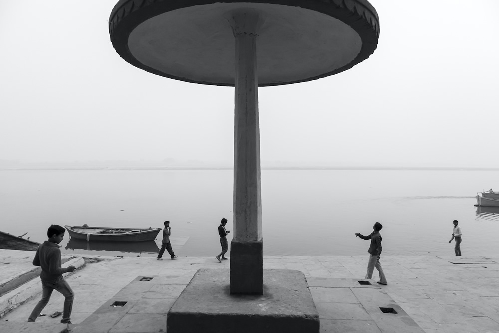 Ghats Of Varanasi: Photo Series By Mahesh Balasubramanian