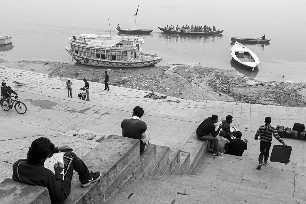 Ghats Of Varanasi: Photo Series By Mahesh Balasubramanian