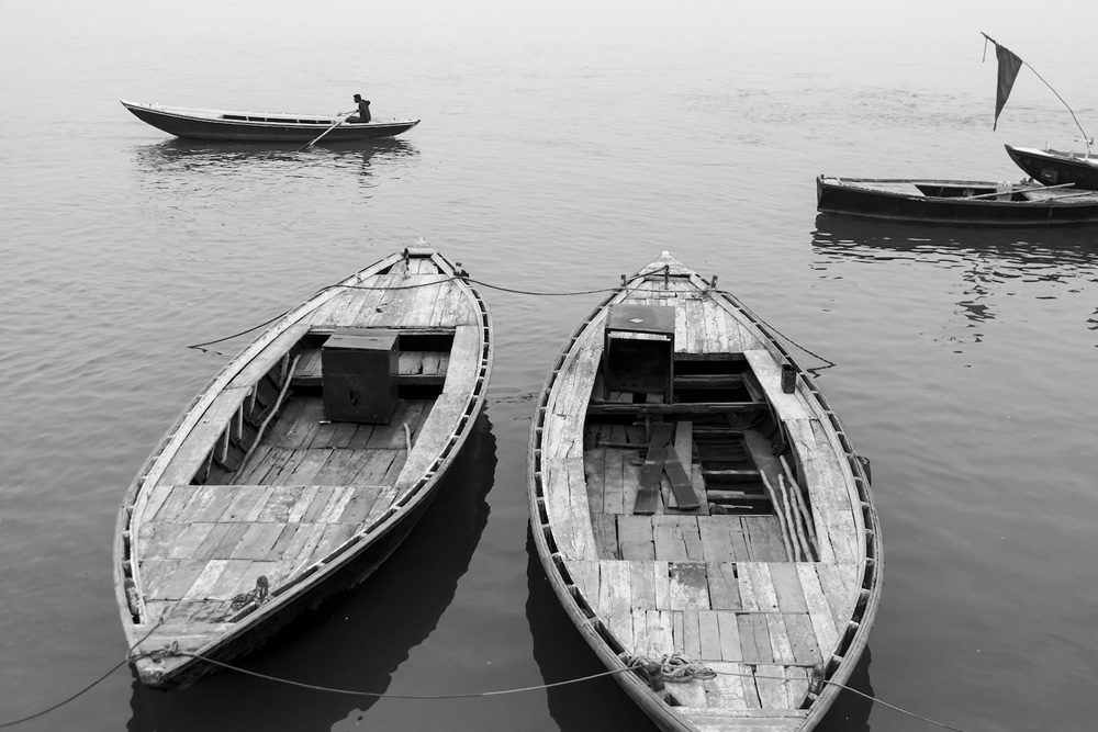 Ghats Of Varanasi: Photo Series By Mahesh Balasubramanian