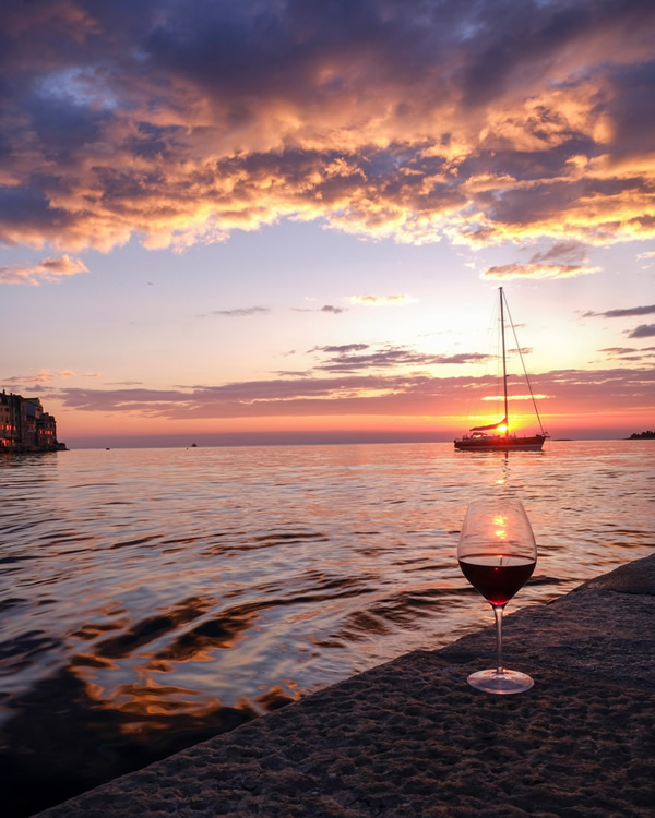 Turkish Photographer Kemal Can OCAK Captures Stunning Wine Photos