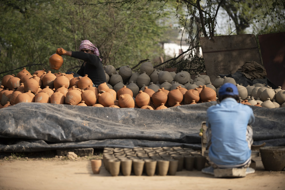 Prajapati: The Kumbhar Community Of Delhi By Jai Thakur