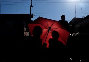 My Personal Best: Filipino Street & Documentary Photographer Don Mercs