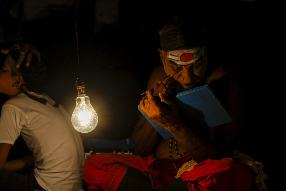 The Yakshagana Artist - A Photo Essay By Paisa Dheeraj