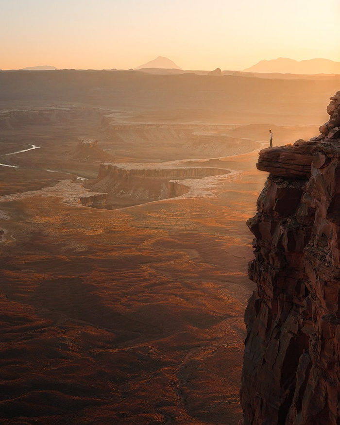 Sculpted by wind, water and time - Green River Overlook, Canyonlands National Park, USA