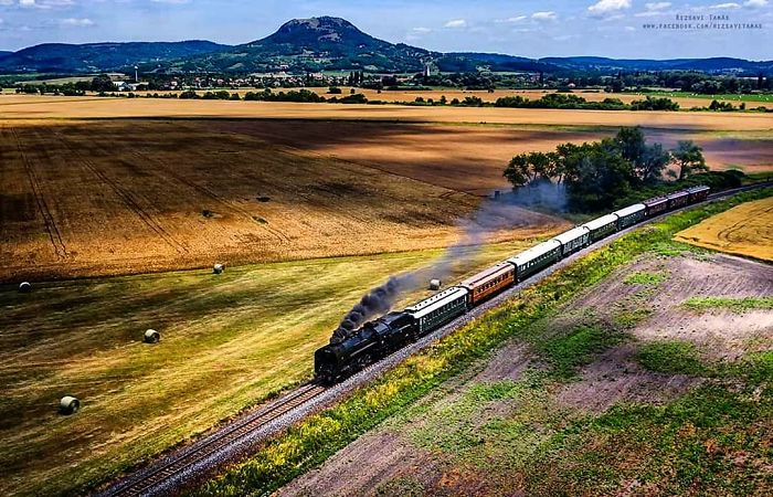 Tamas Rizsavi Beautiful Train Photographs In Exciting Places