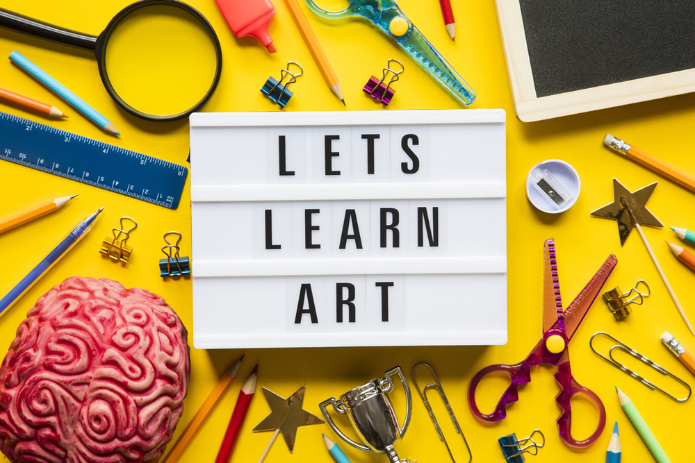8 reasons to going to art school