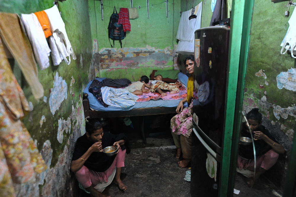 Life In Bihari Camp Dhaka, Bangladesh By Saiful Amin Kazal