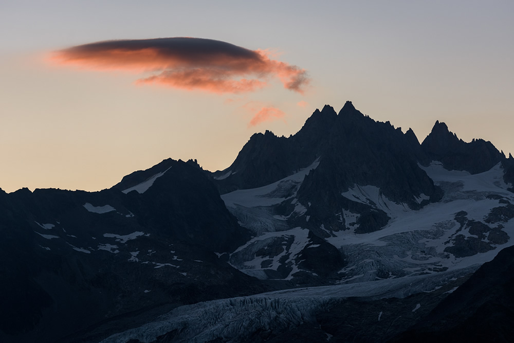 Chamonix: Beautiful Landscape Photography By Damien Guiot