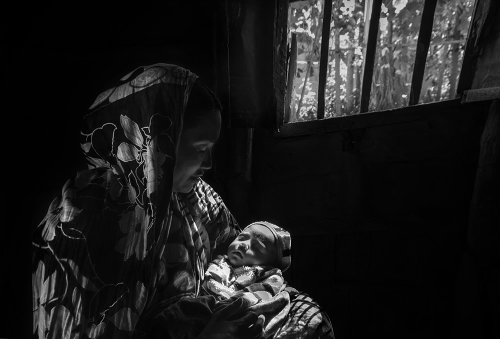 Sleeping Tales: Photo Series By Abu Rasel Rony
