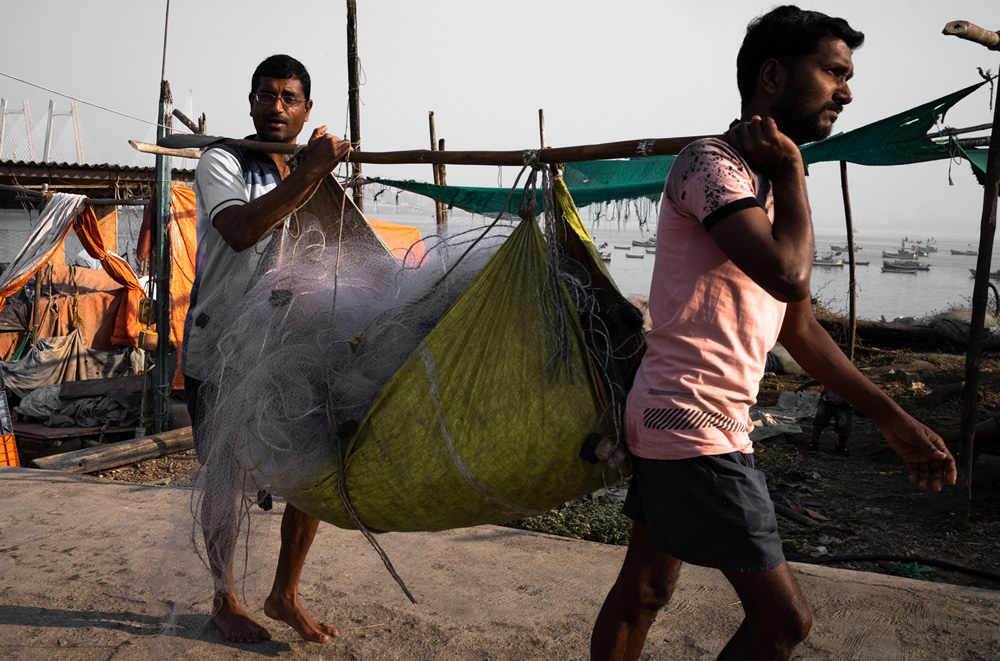 Urban Village - Mumbai: Photo Series By Ulka Chauhan