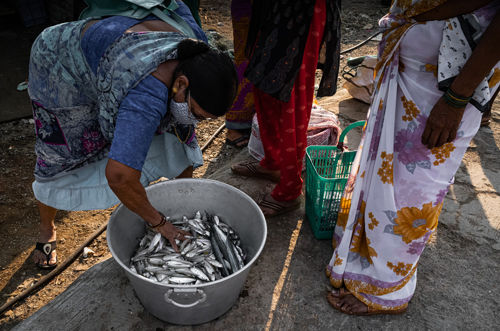 Urban Village - Mumbai: Photo Series By Ulka Chauhan