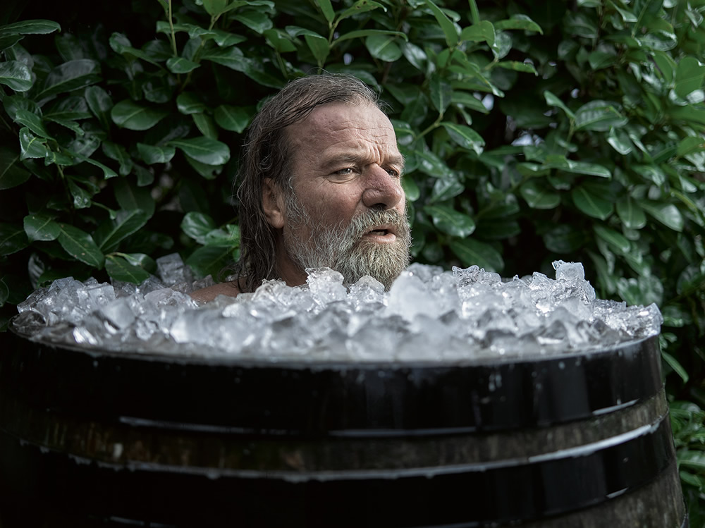 Natural swimming with Wim Hof the iceman. Clear water revival