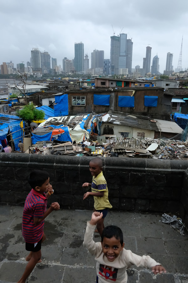 Organised Chaos: Street Photography Series By Sashi Das