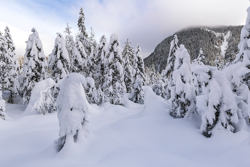 Dolomites In Winter: Beautiful Landscape Photography By Martin Peintner