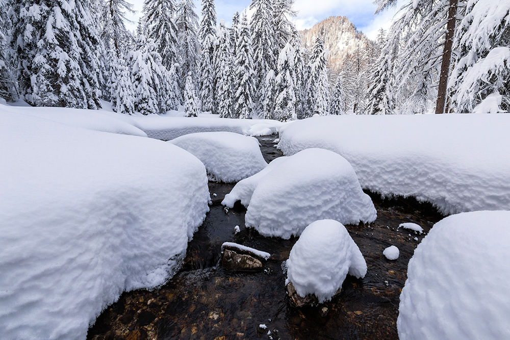 Dolomites In Winter: Beautiful Landscape Photography By Martin Peintner