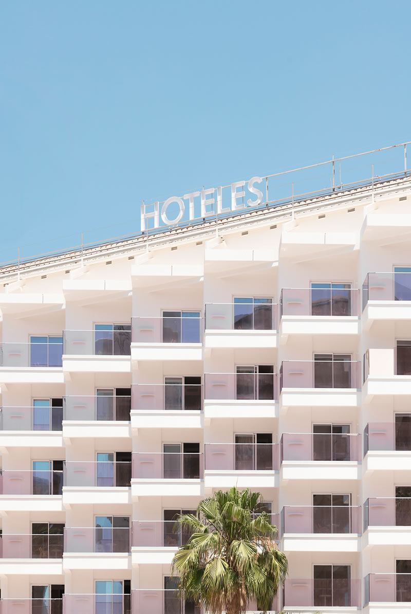 Break Time In Benidorm, Spain: Architecture Photography By Andres Gallardo Albajar