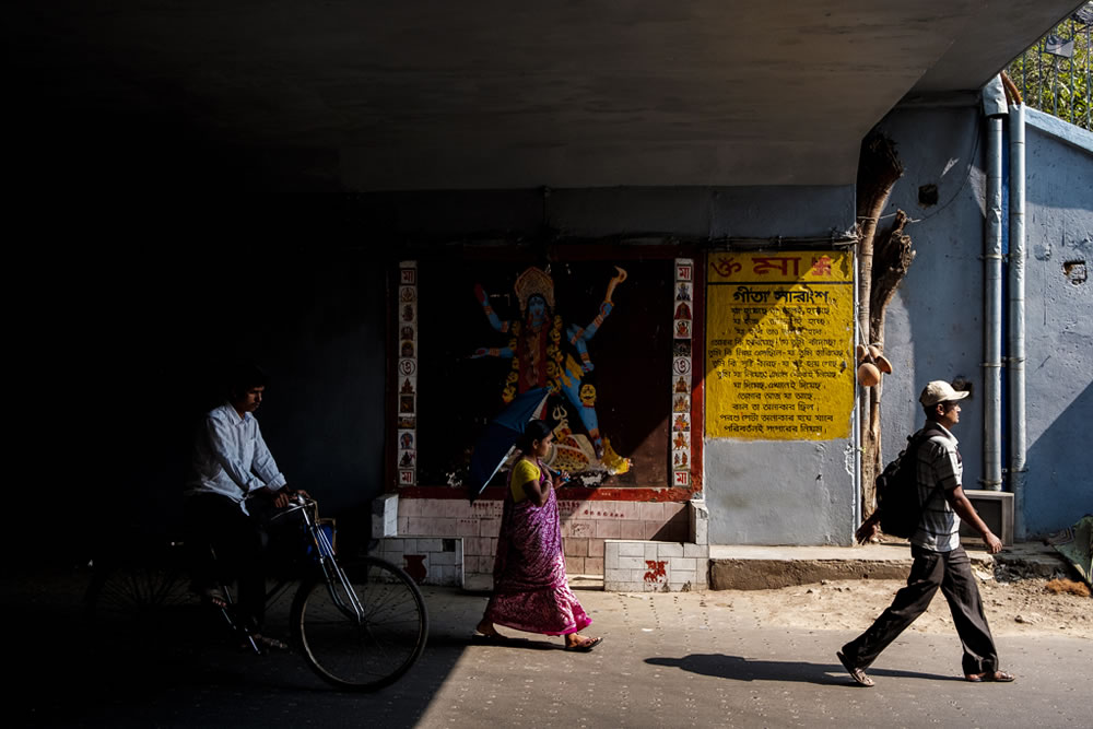 In Search Of Light: Street Photography Series By Sankar Sengupta