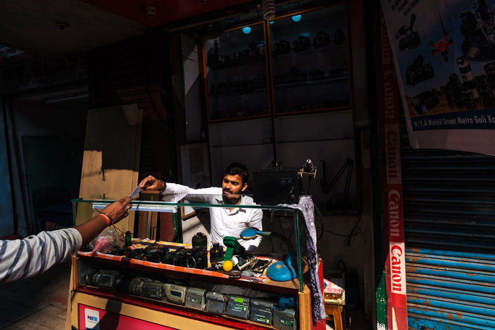 In Search Of Light: Street Photography Series By Sankar Sengupta