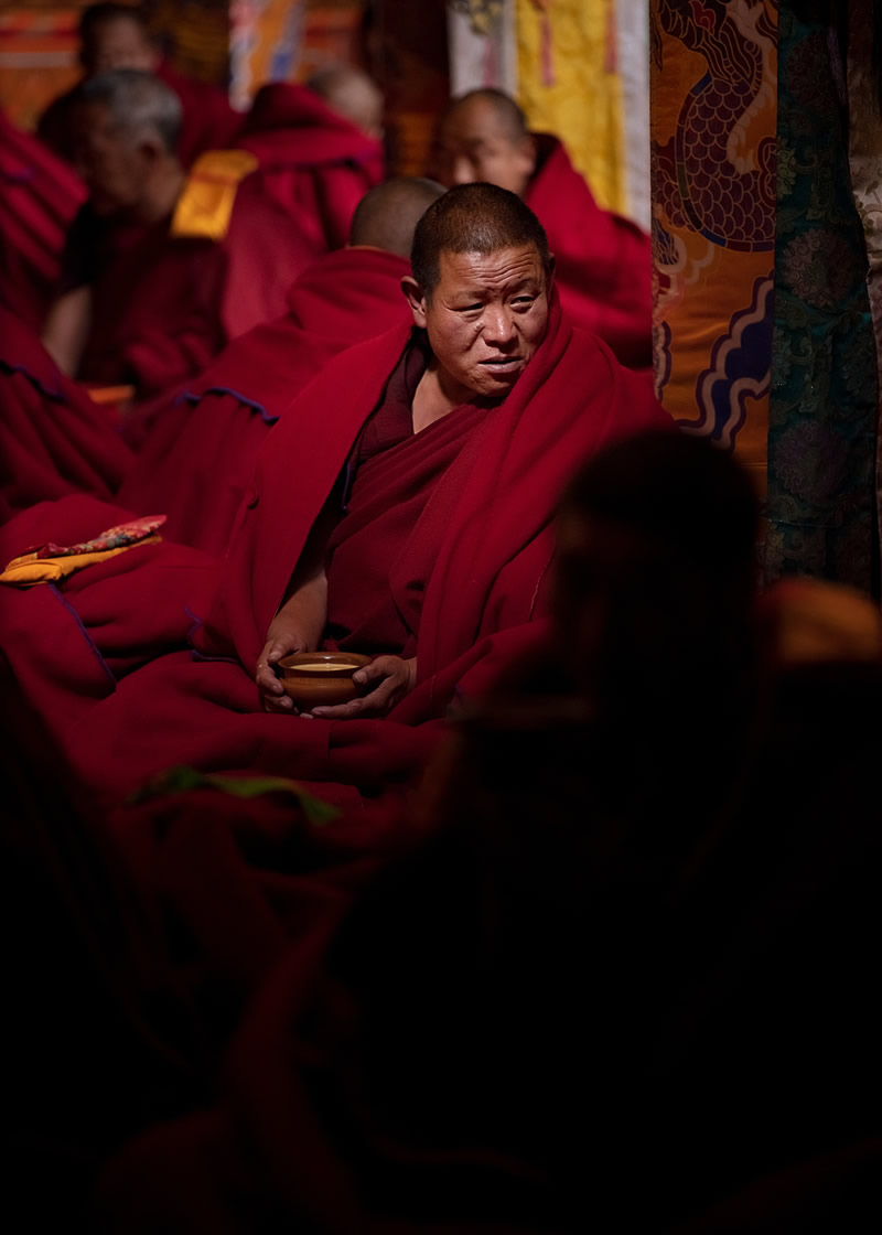 The Daily Life Of Tibetan Buddhist In The Temple By Li Ye 