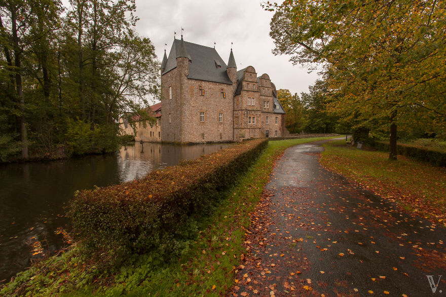 30 Beautiful Castles Around The World Captured By Vincent Croce