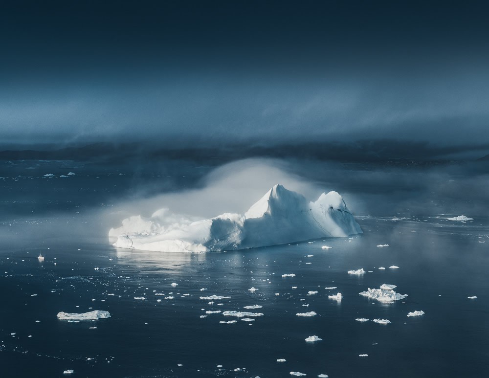 The Iceberg: Stunning Visuals Of West Coast Of Greenland By Tom Hegen