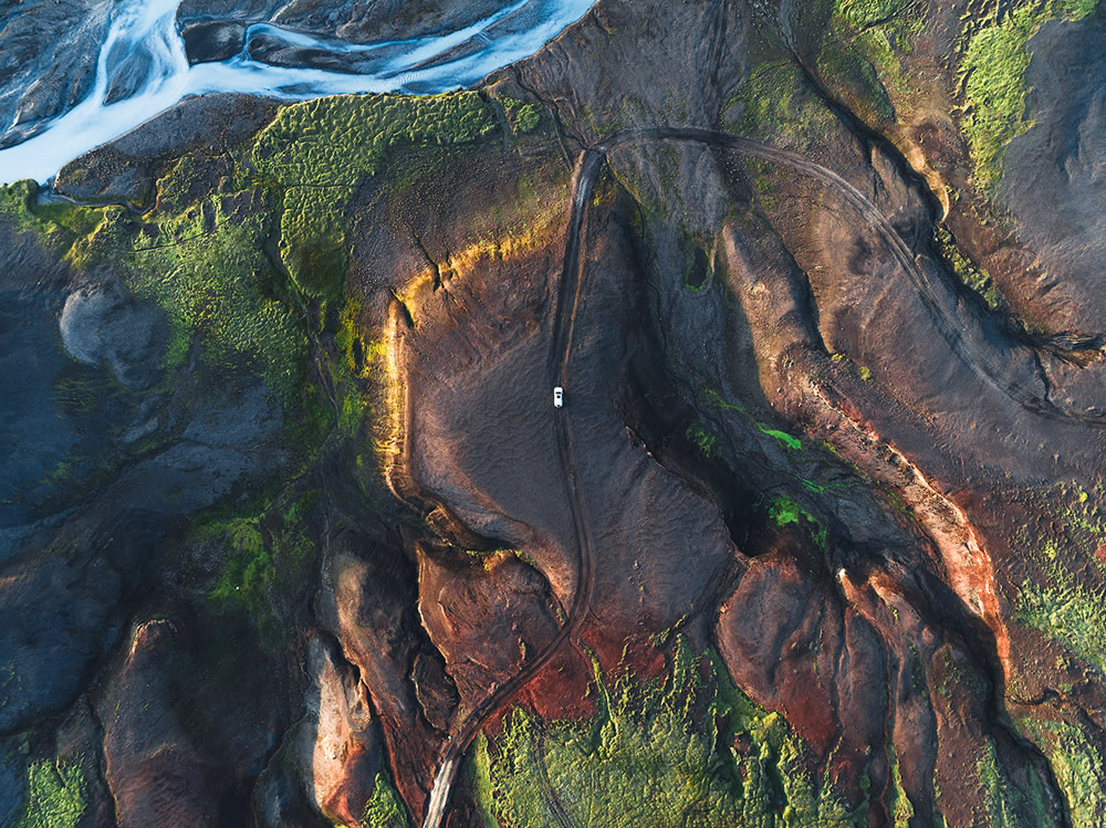 Le long voyage : photos de voyage sur la route Photographie de drone par Kevin Krautgartner