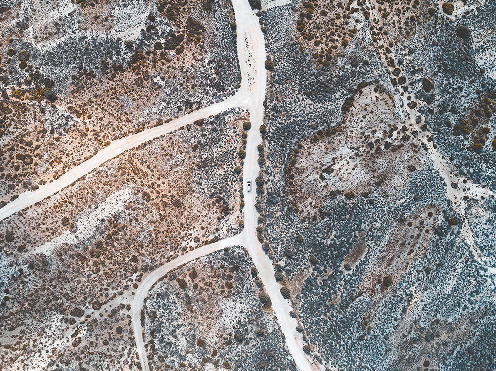 Le long voyage : photos de voyage sur la route Photographie de drone par Kevin Krautgartner