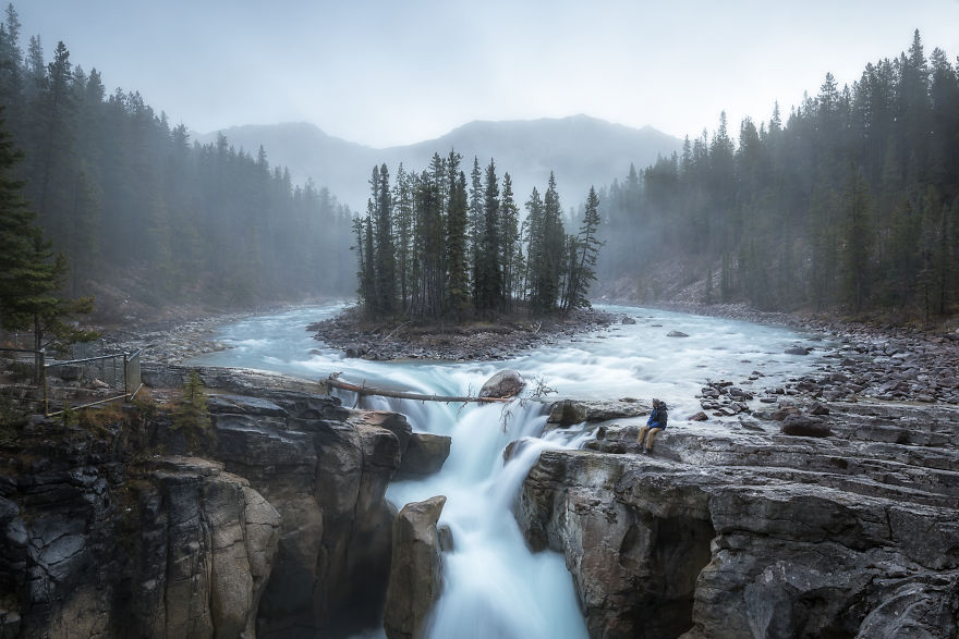 D:\2021 Projects\121 Clicks\Inspiration\Most Scenic Destinations