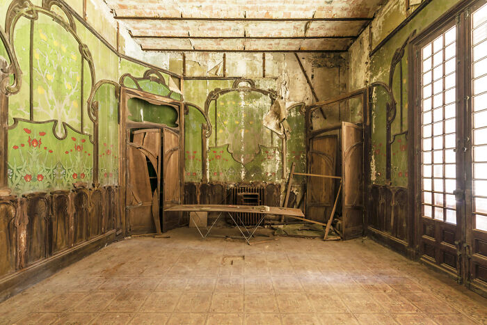 What If We Disappeared: The World Without Us, Photo Project About Abandoned Locations By Romain Veillon