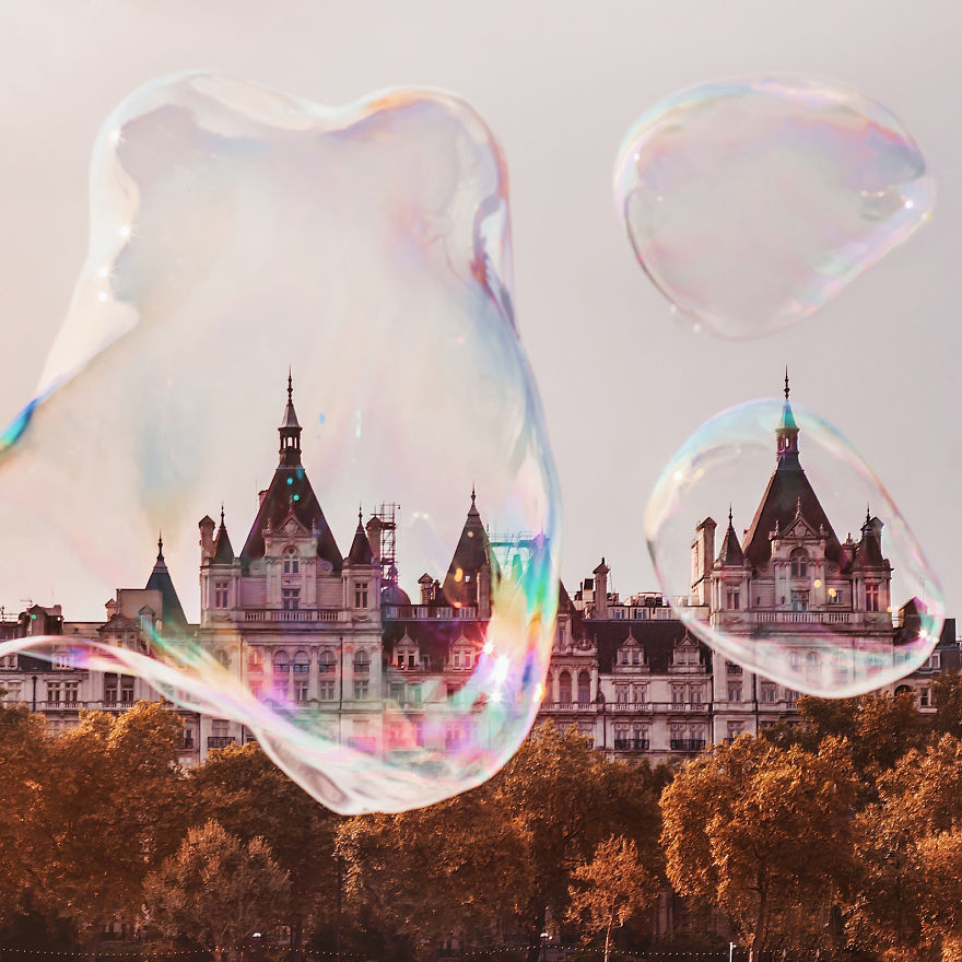 Magical Photos Inspired By Balloons, Bubbles, And Lights By Kristina Makeeva