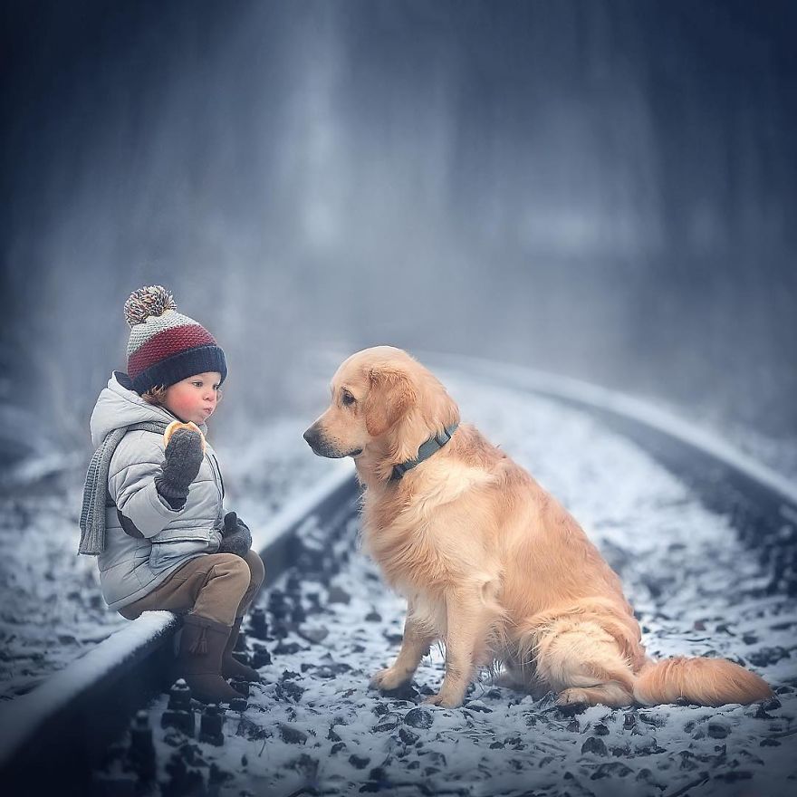 25 Beautiful Fairy Tale-Like Photos Of Kids And Animals