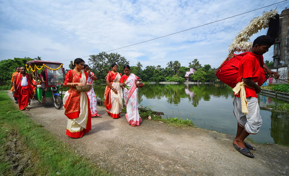 Kumari Puja: Hindu Festival During Durga Puja, Photo Series By Tanusree Mitra