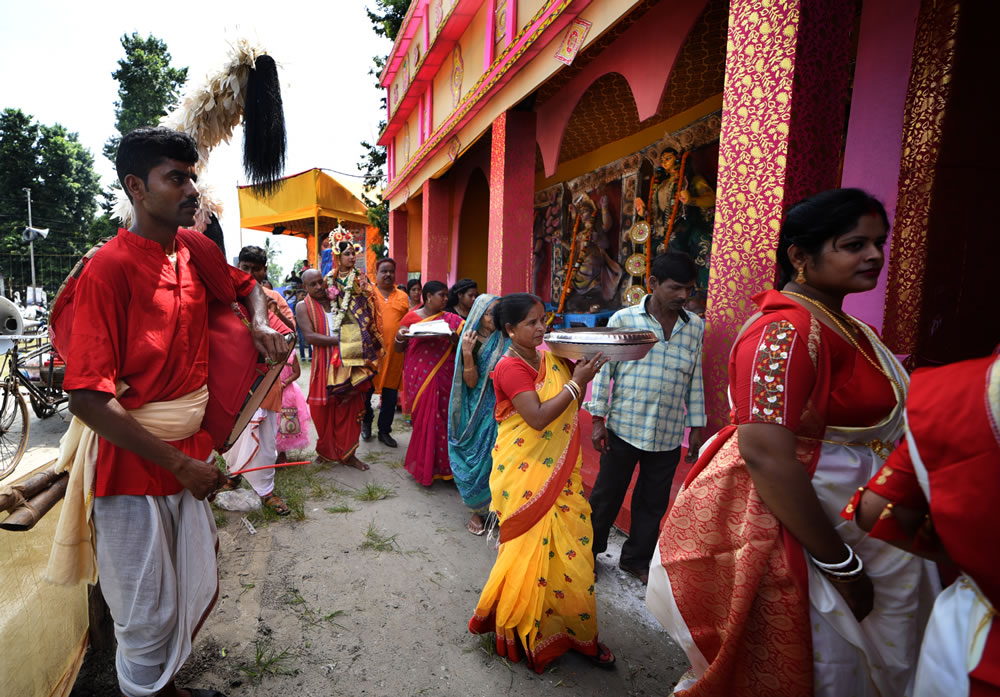 Kumari Puja: Hindu Festival During Durga Puja, Photo Series By Tanusree Mitra