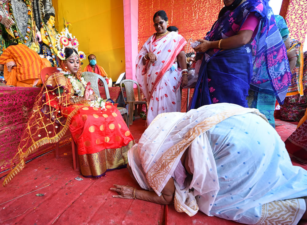 Kumari Puja: Hindu Festival During Durga Puja, Photo Series By Tanusree Mitra