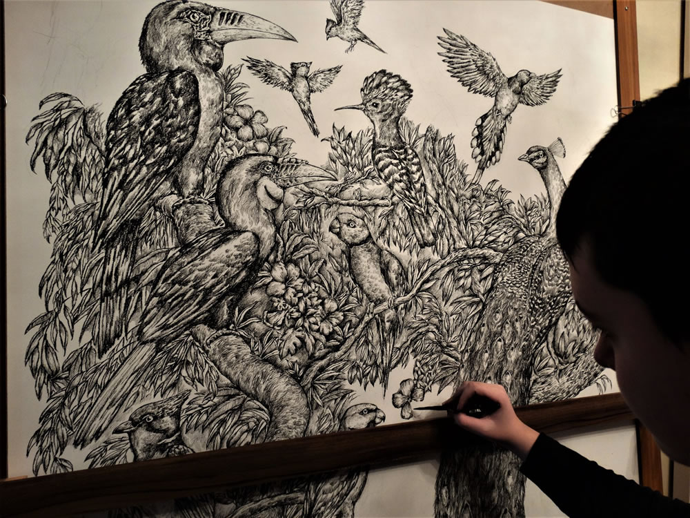 Artist Dusan Krtolica Creates Incredible Animal Drawings From Memory