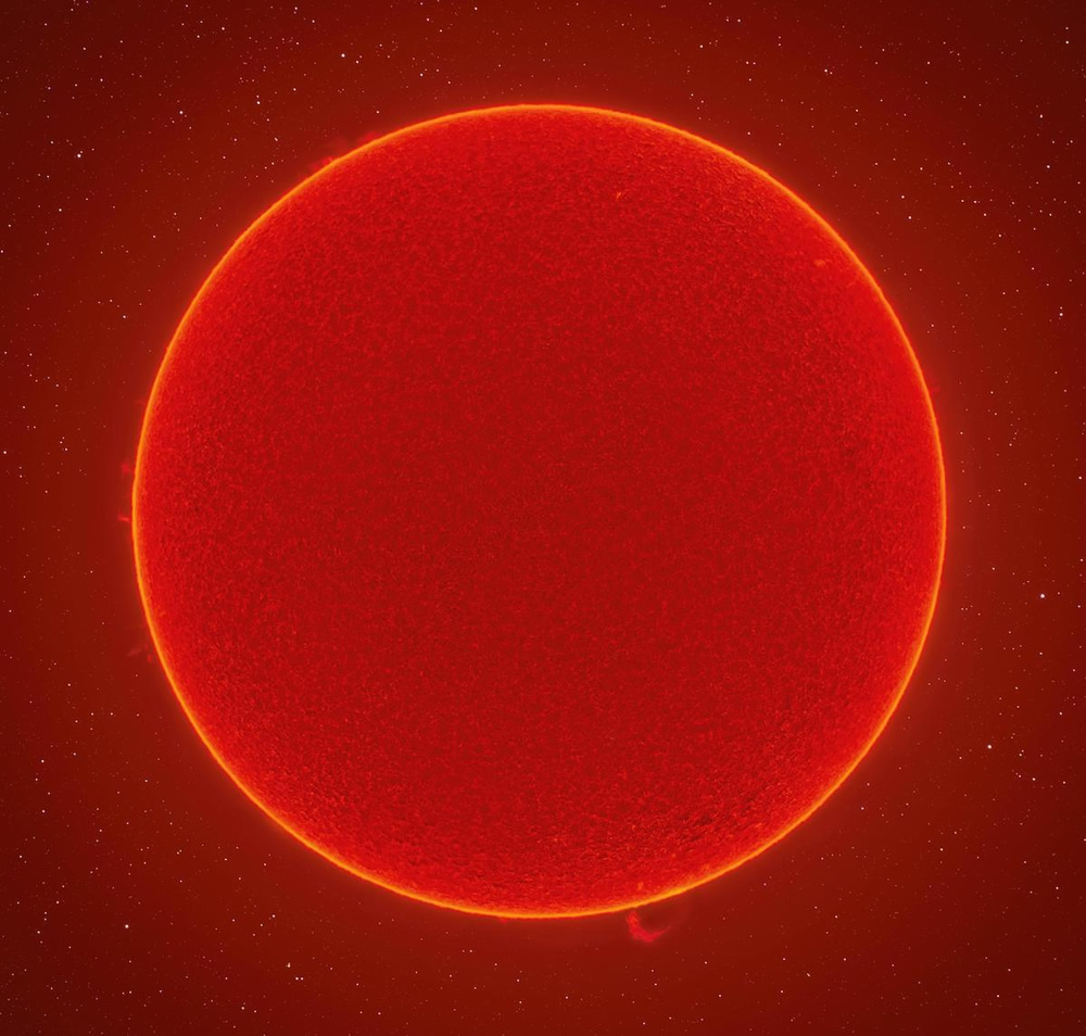 230-Megapixel Picture Of The Sun by Andrew McCarthy