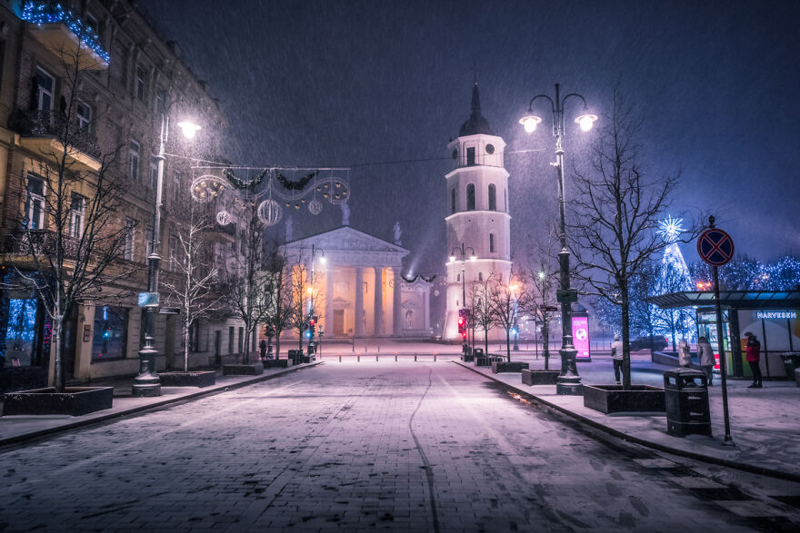 Beautiful Photos Of Vilnius During The Winter Captured By Patryk Bieganski