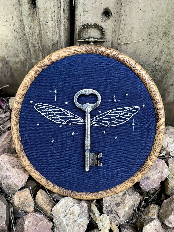 Creative Embroidery Work Photos Shared By Reddit Group