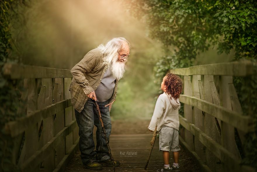 Photographer Sujata Setia Emotionally Captures Grandparents With Their Grandkids