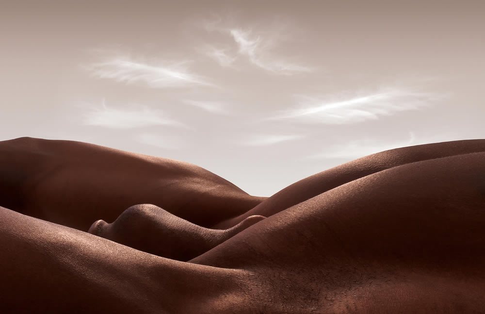 Bodyscapes of the human body by Carl Warner
