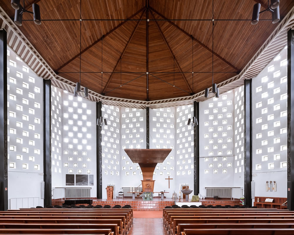 European Churches Sacred Spaces By Thibaud Poirier