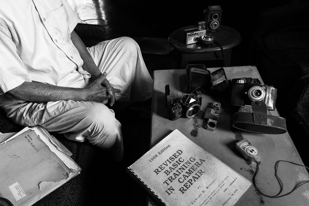 The Analog Man: Photo Series By Somanjan Ponda