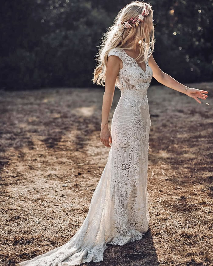 Walk The Aisle With These Photogenic Wedding Dress Styles