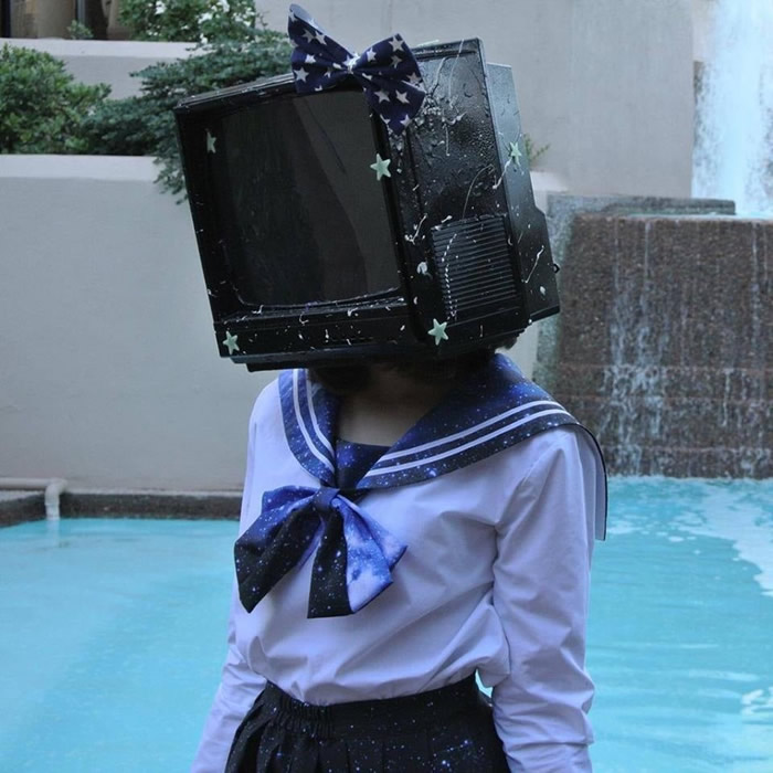 25 Photos Of Japanese Stuff Without Context Posted By This Facebook Page